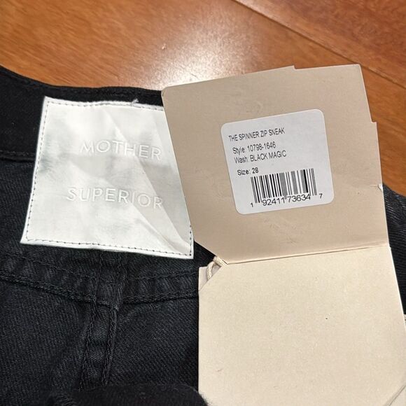 NWT MOTHER Women's The Spinner Zip Sneak Wide Leg Jeans In Magic Black Size 28 - Picture 6 of 16
